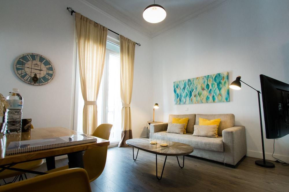 Holidays2Malaga Comfort Center מראה חיצוני תמונה